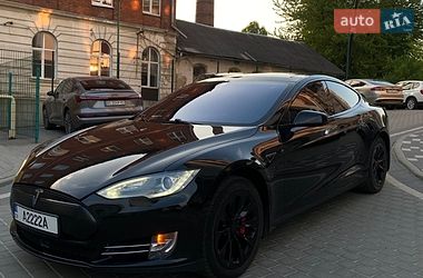 Лифтбек Tesla Model S 2014 в Дрогобыче