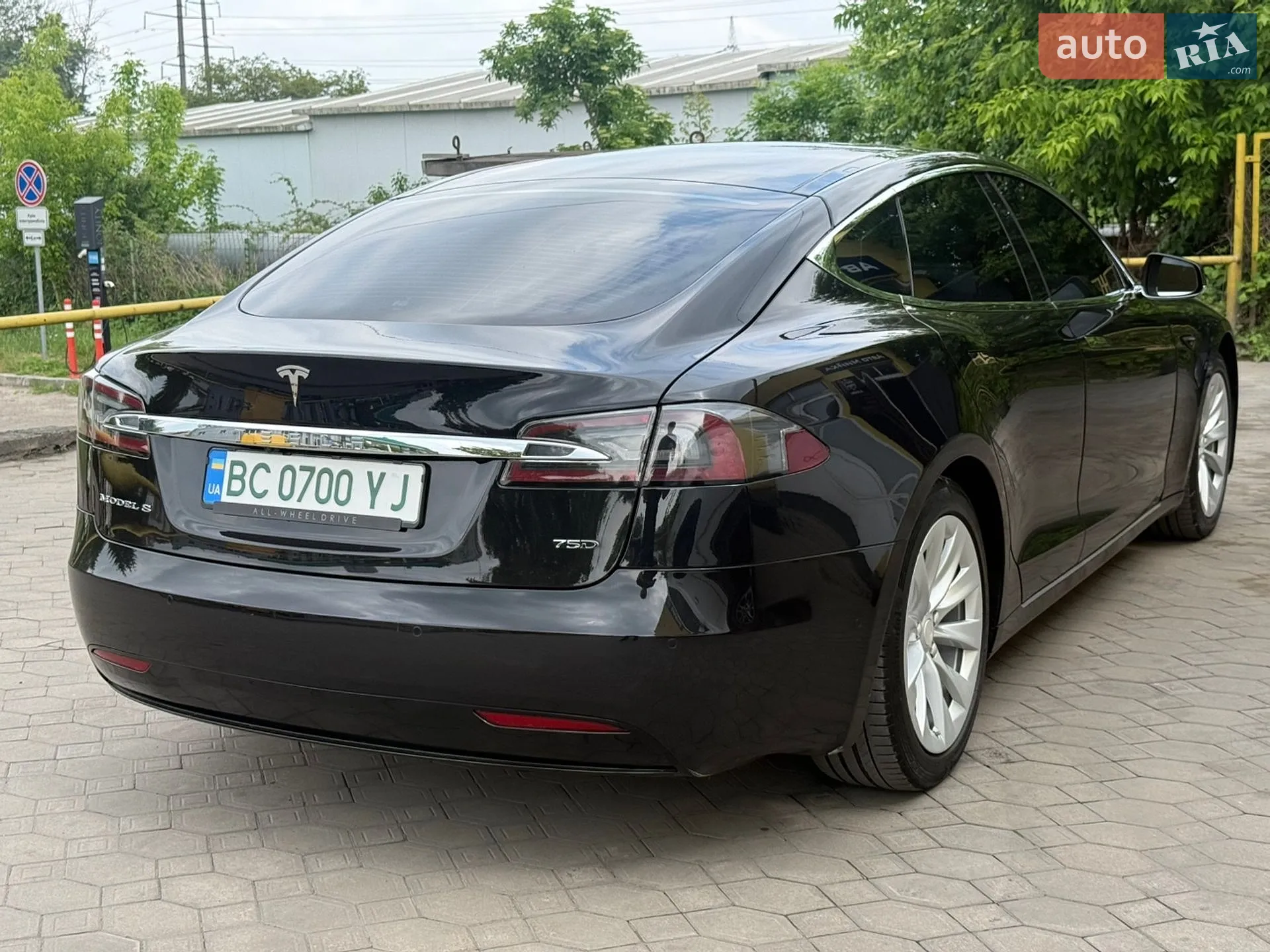 2018 Tesla Model S - мініатюра 10
