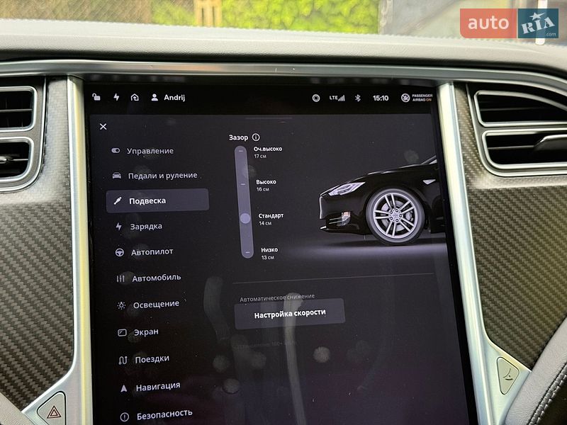 Ліфтбек Tesla Model S 2018 в Львові