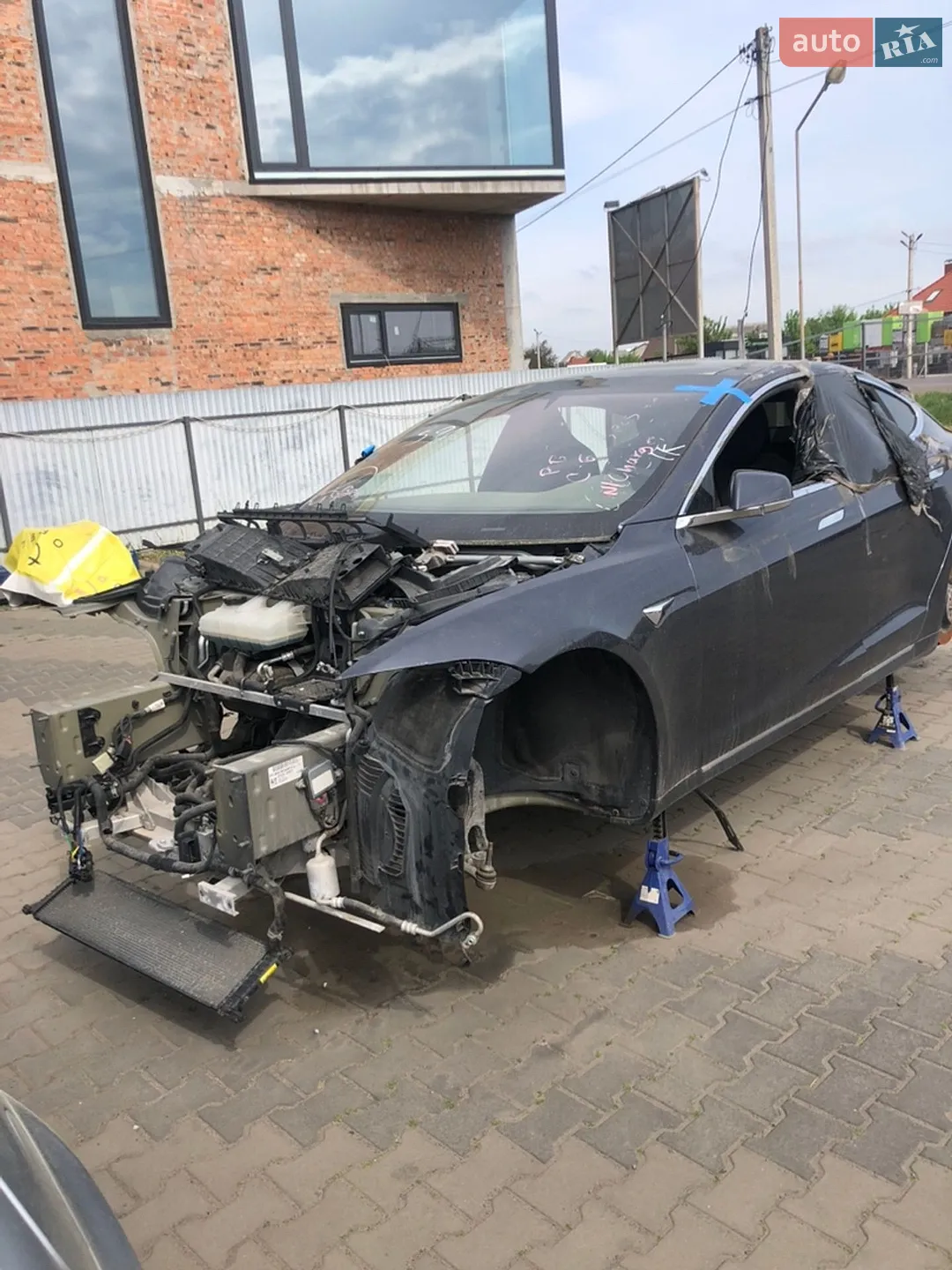 2017 Tesla Model S - мініатюра 10