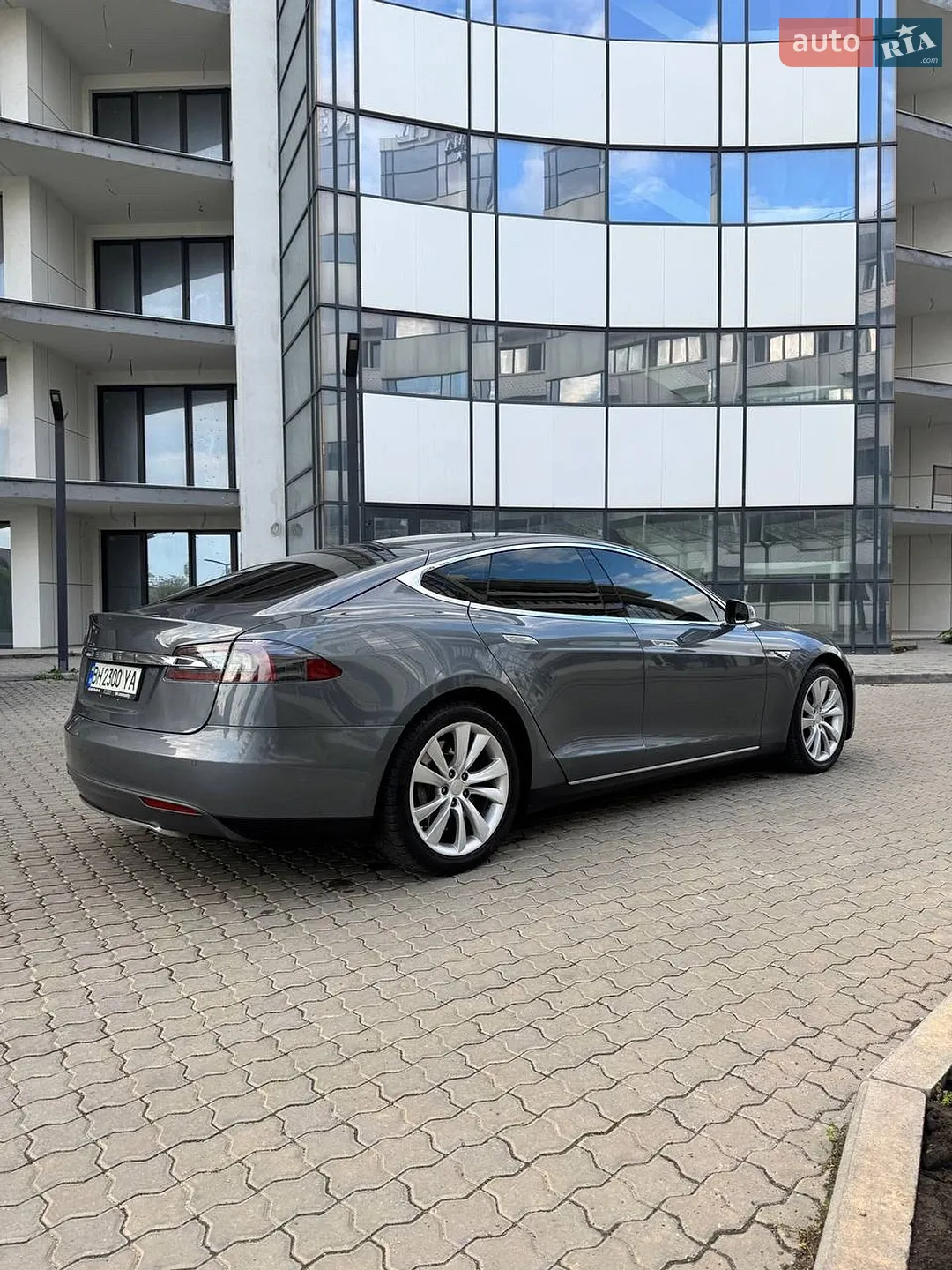 2014 Tesla Model S - мініатюра 6