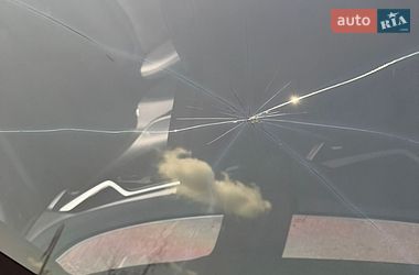 Лифтбек Tesla Model S 2019 в Броварах