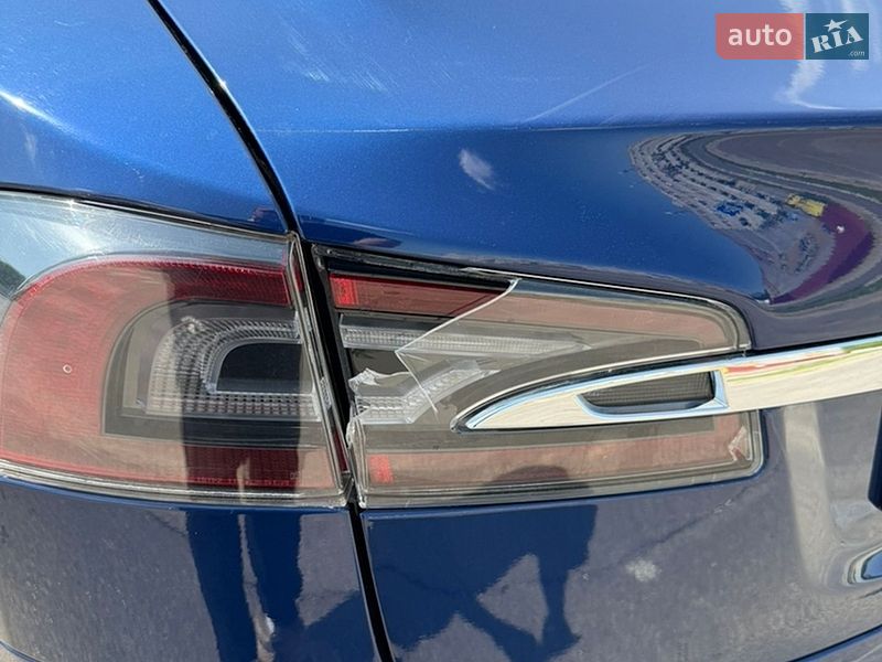 Лифтбек Tesla Model S 2019 в Броварах