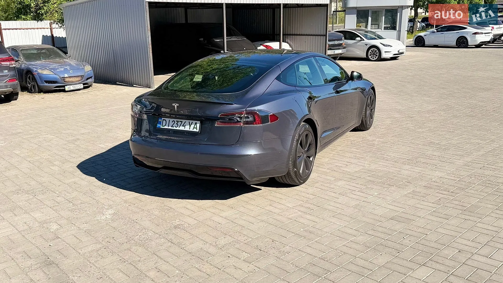 2021 Tesla Model S - мініатюра 10