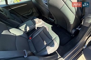 Ліфтбек Tesla Model S 2021 в Дніпрі фото 23 Ліфтбек Tesla Model S 2021 в Дніпрі