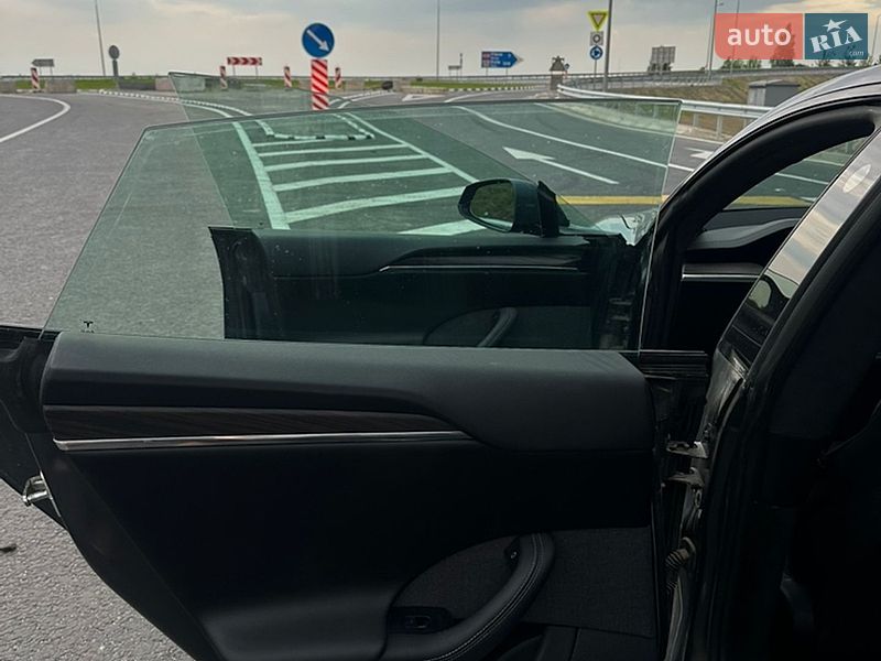 Ліфтбек Tesla Model S 2021 в Костопілі фото 20 Ліфтбек Tesla Model S 2021 в Костопілі