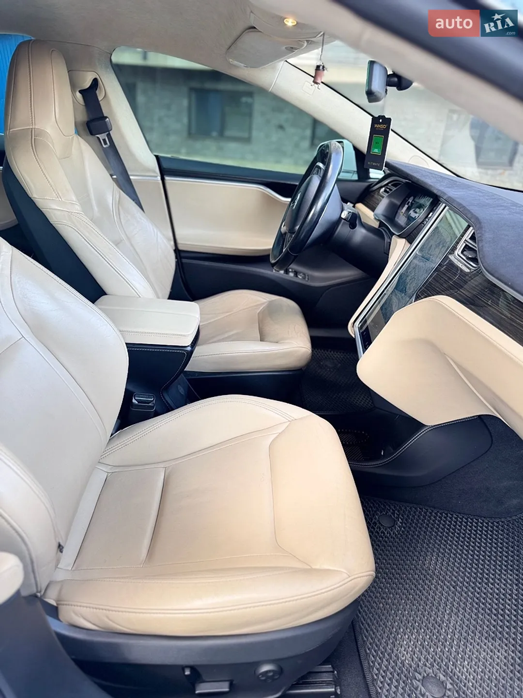 2015 Tesla Model S - мініатюра 11