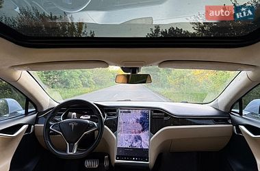 Ліфтбек Tesla Model S 2013 в Борисполі