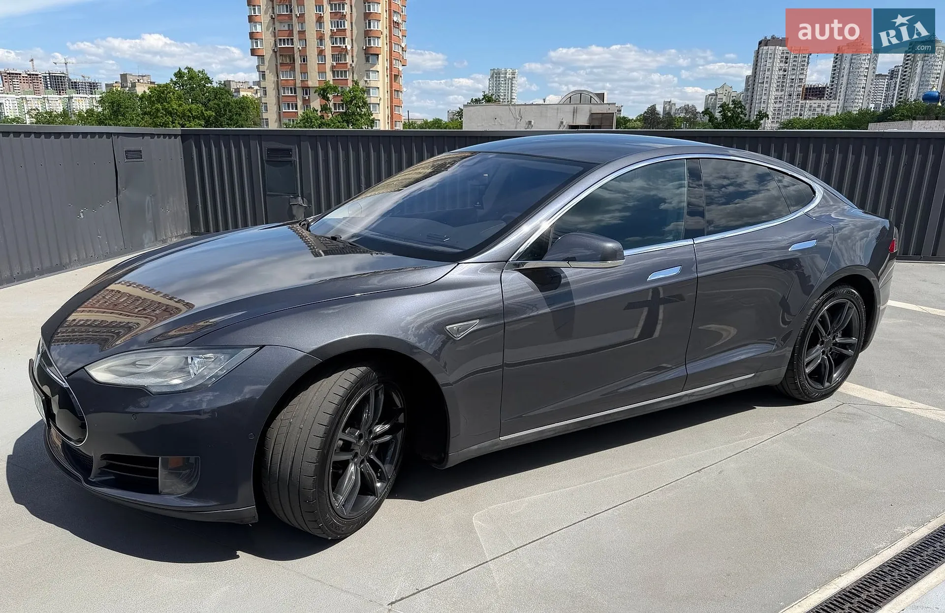 2015 Tesla Model S - мініатюра 13
