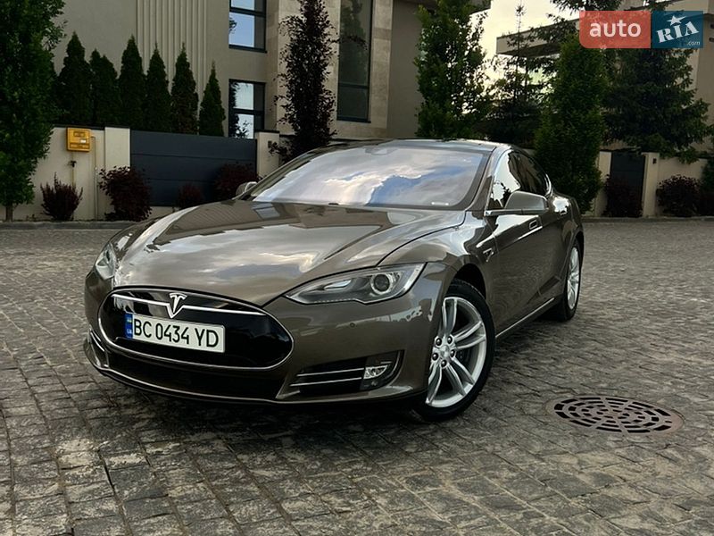 Tesla Model S 2015 Tesla Model S 2015