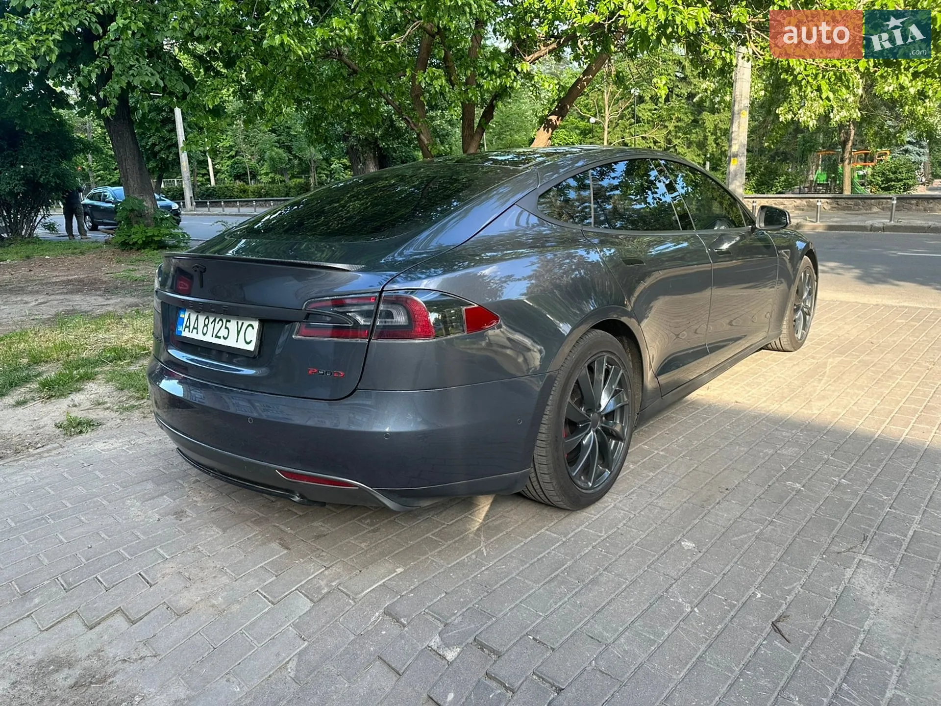 2014 Tesla Model S - мініатюра 10