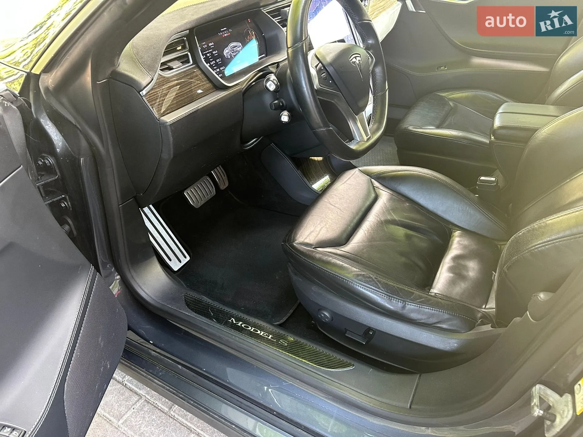 2014 Tesla Model S - мініатюра 14