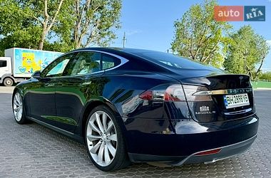 Лифтбек Tesla Model S 2014 в Одессе