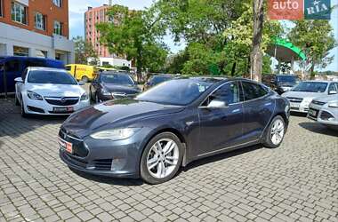 Лифтбек Tesla Model S 2015 в Одессе