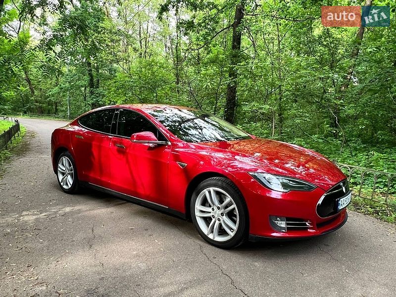 Tesla Model S 2014 Tesla Model S 2014