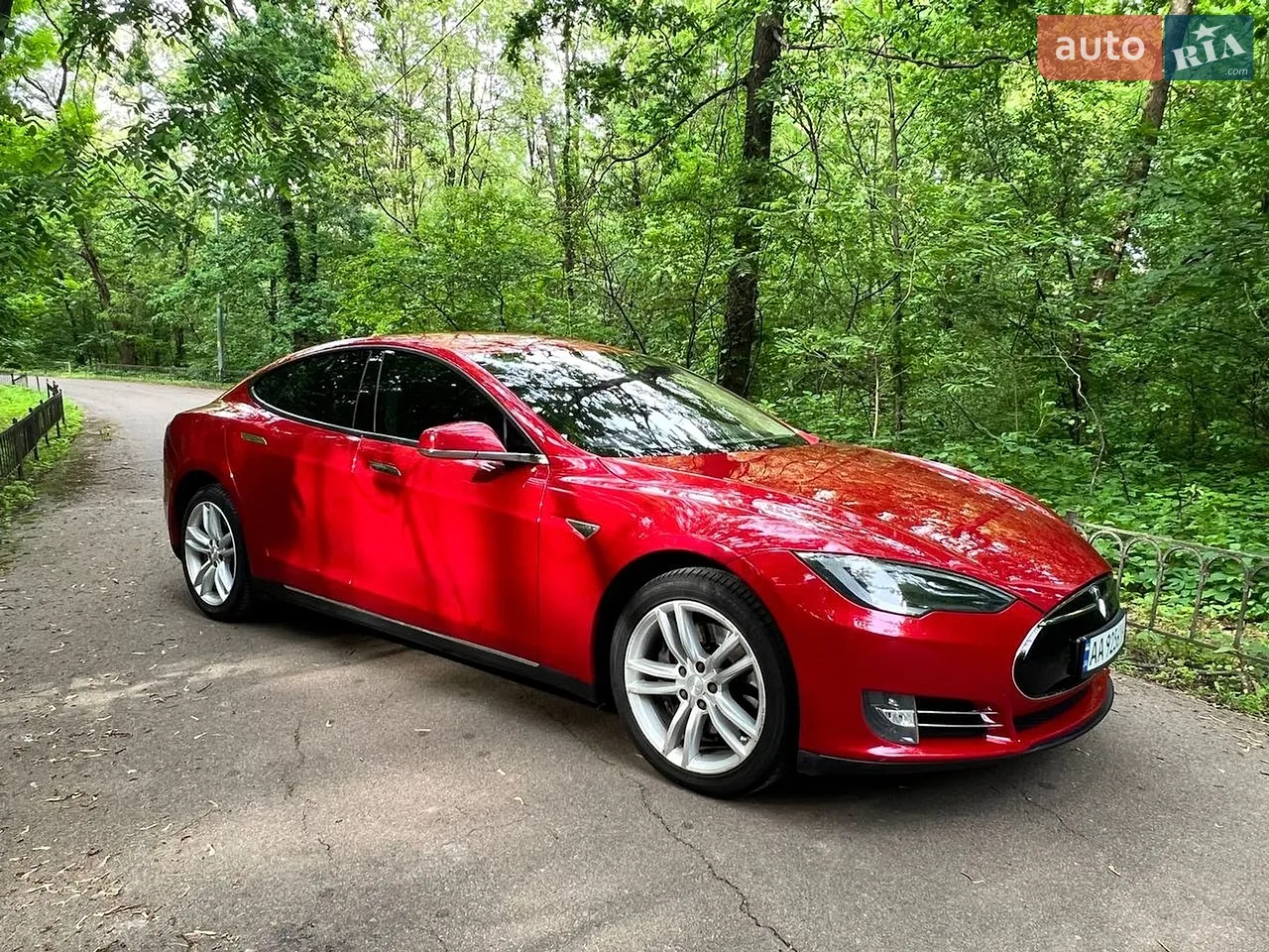 2013 Tesla Model S - мініатюра 10