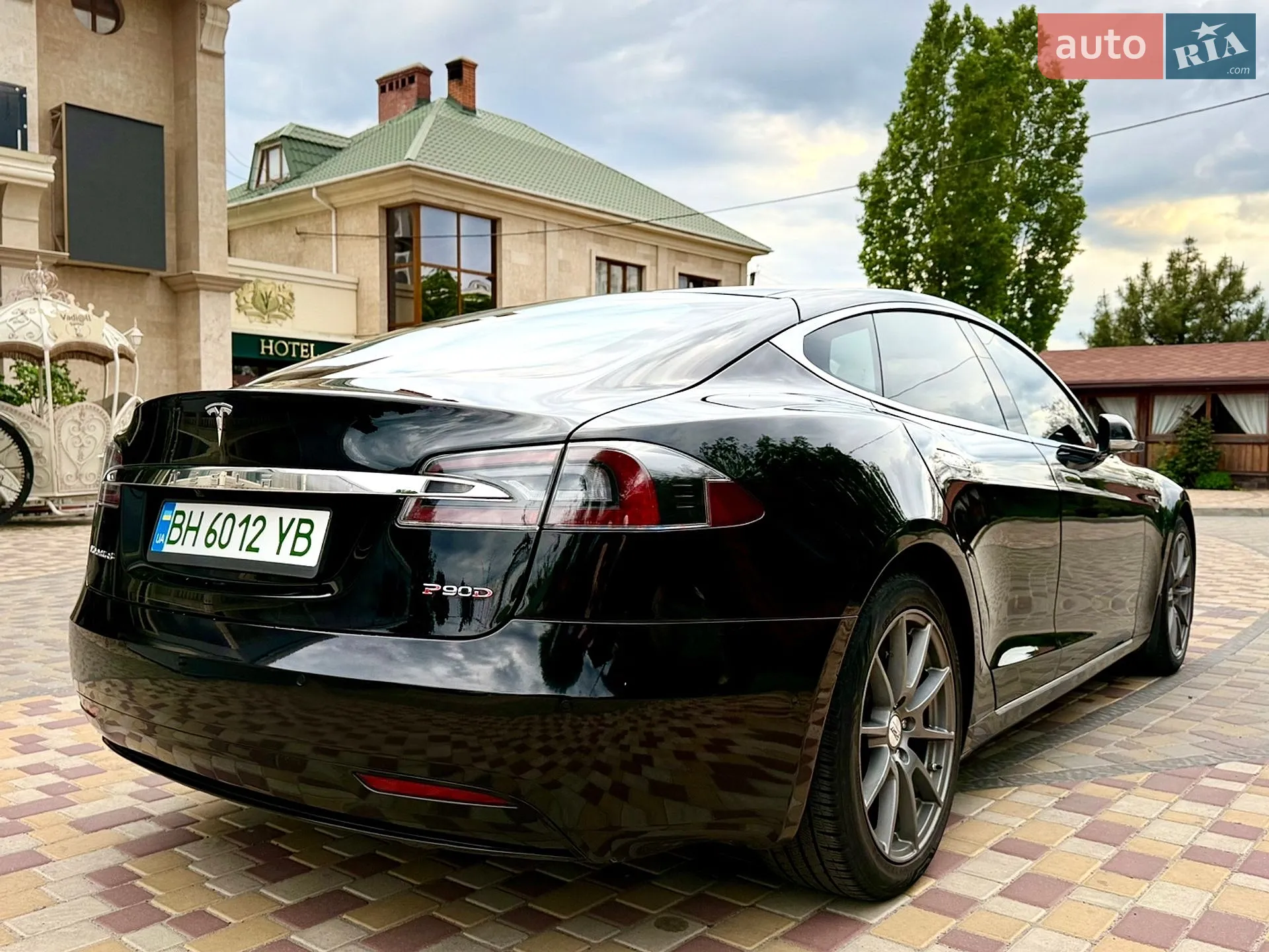 2016 Tesla Model S - мініатюра 9