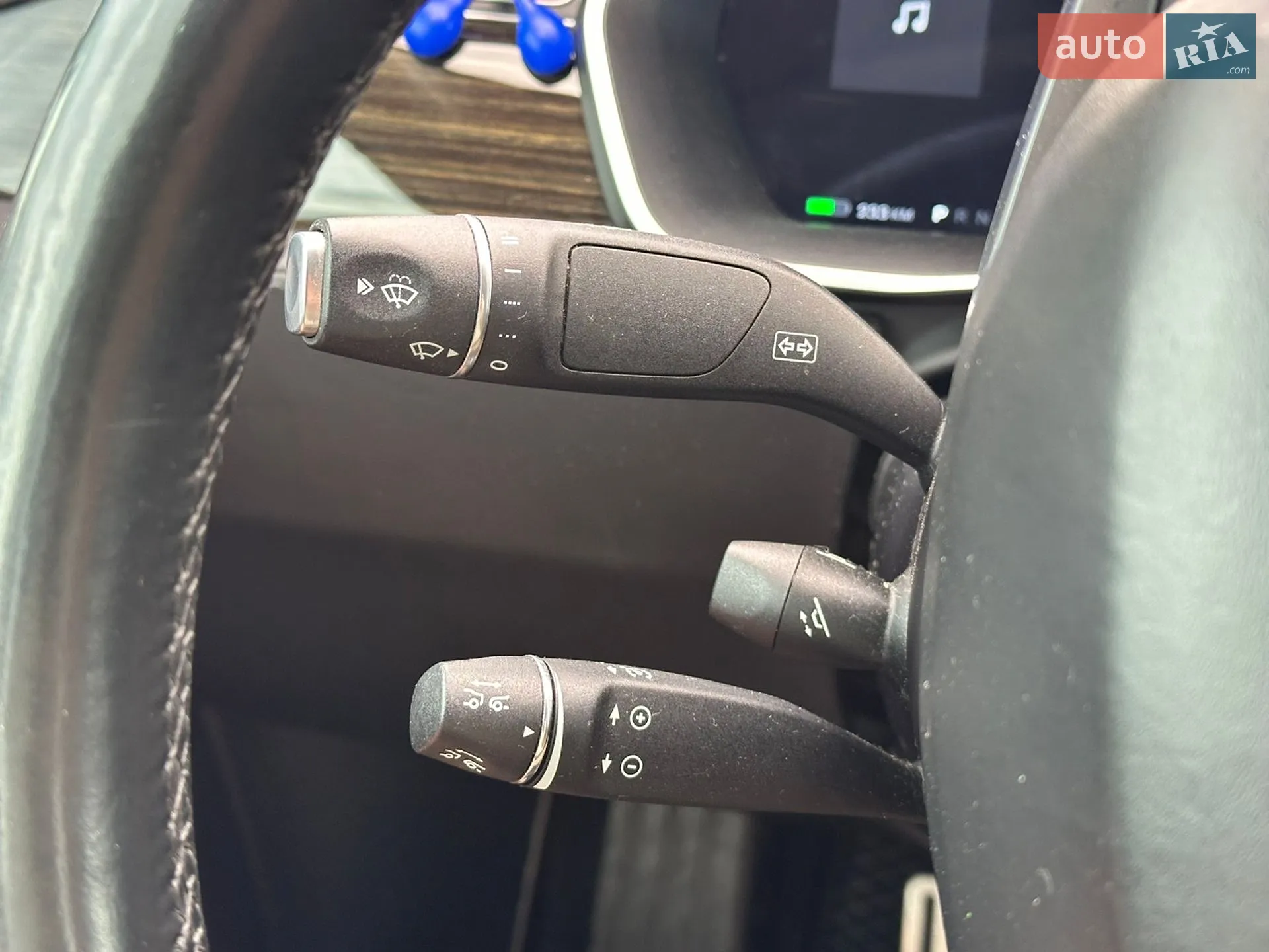 2016 Tesla Model S - мініатюра 31