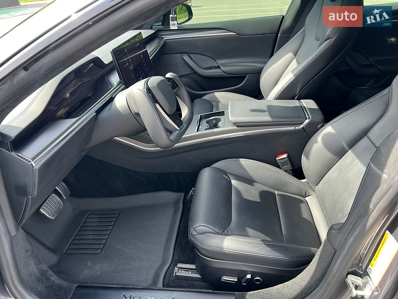 Лифтбек Tesla Model S 2021 в Киеве фото 12 Лифтбек Tesla Model S 2021 в Киеве