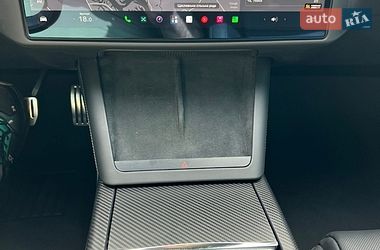 Лифтбек Tesla Model S 2021 в Киеве фото 23 Лифтбек Tesla Model S 2021 в Киеве