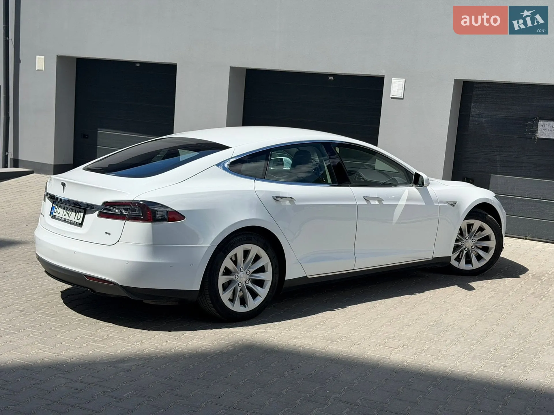 2016 Tesla Model S - мініатюра 13