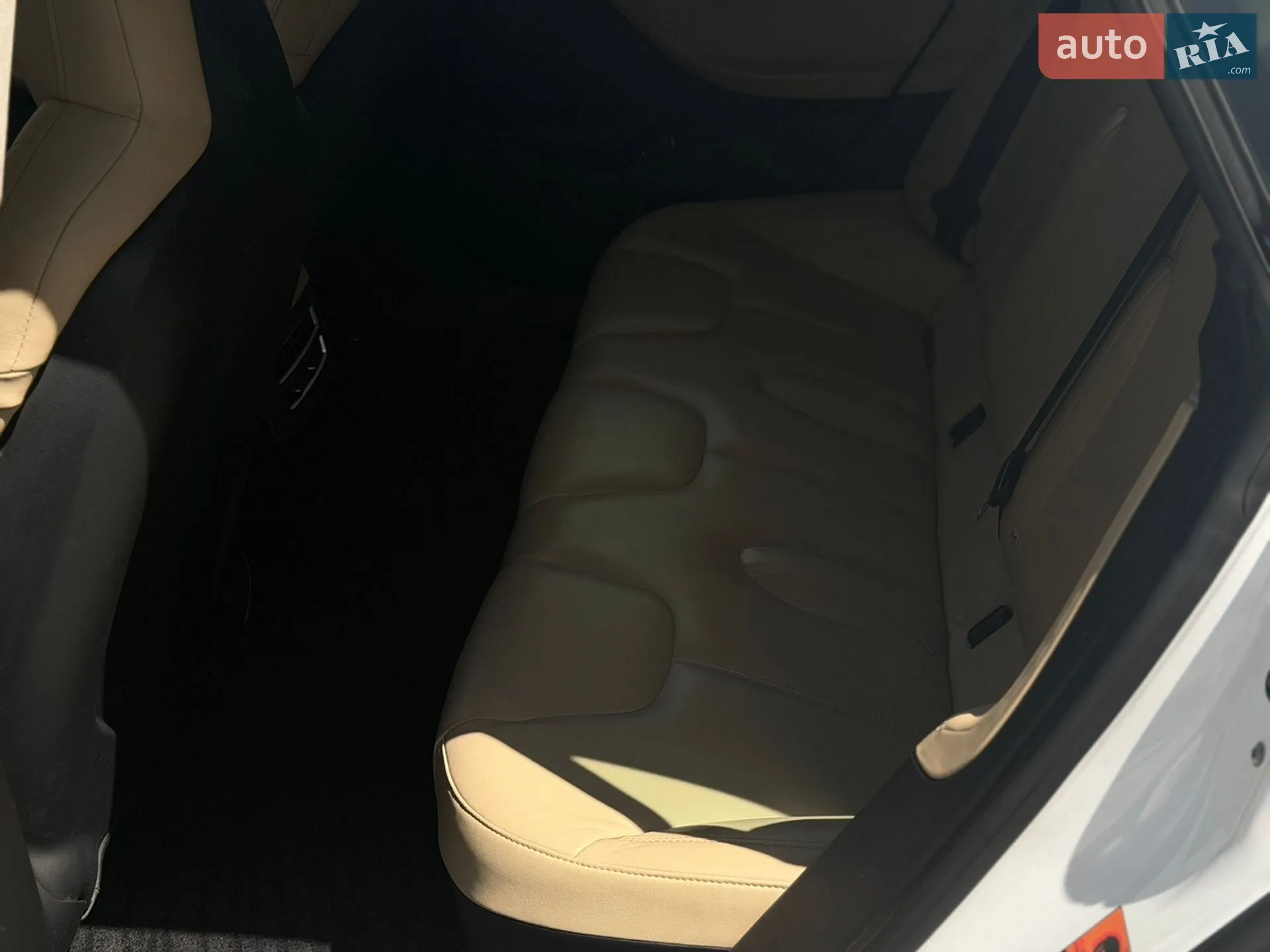 2016 Tesla Model S - мініатюра 21