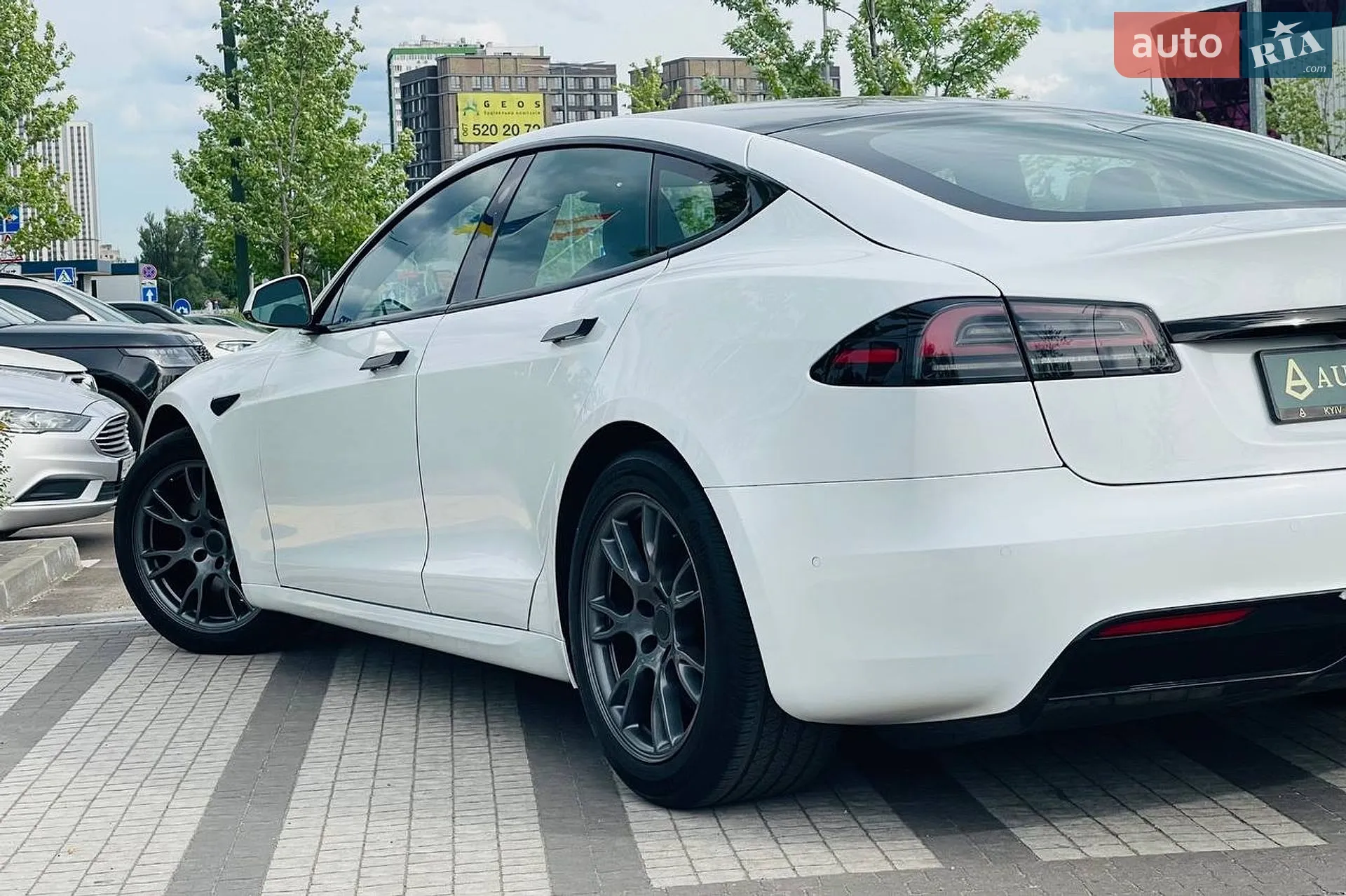 2022 Tesla Model S - мініатюра 7
