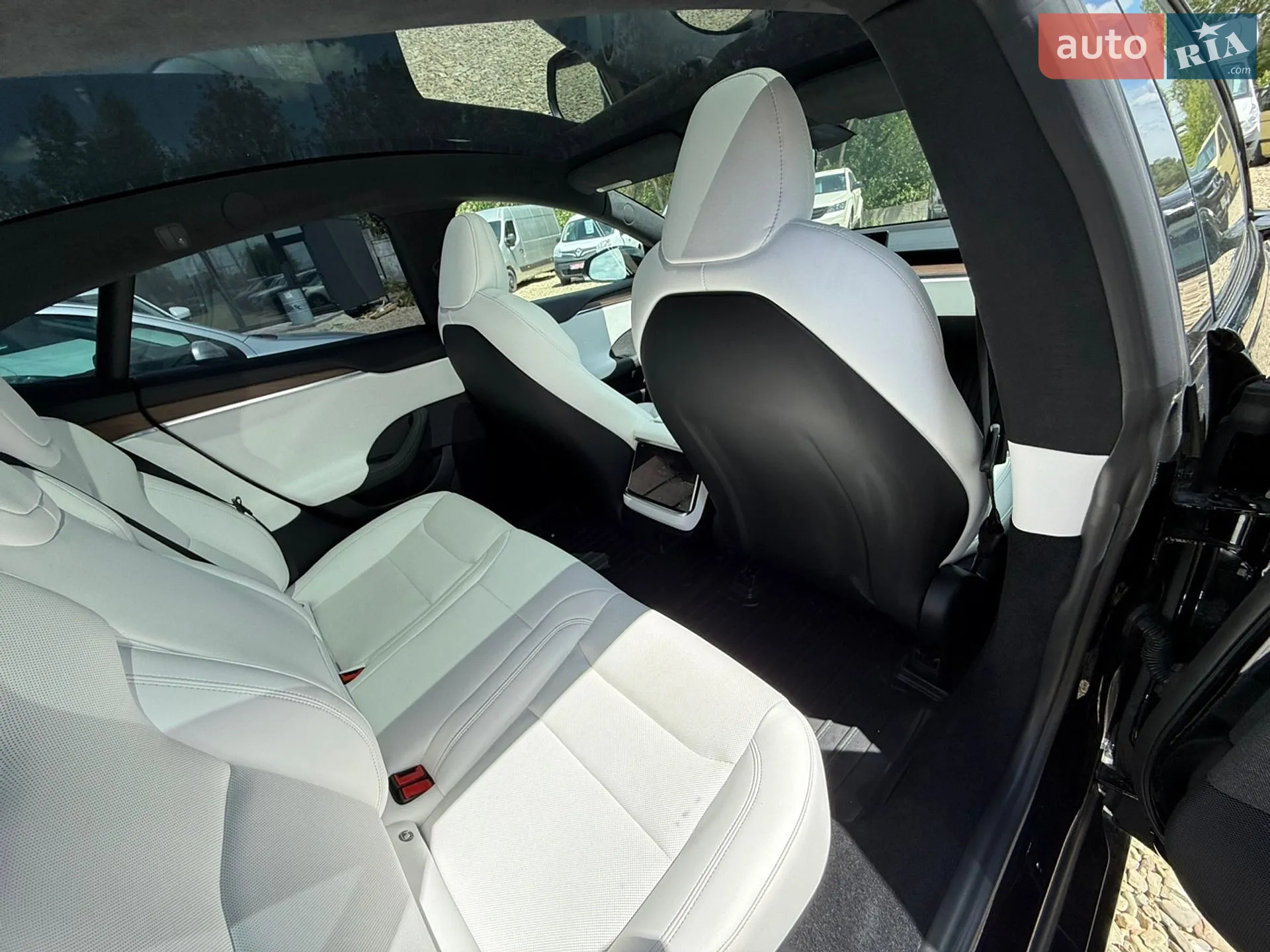 2023 Tesla Model S - мініатюра 39