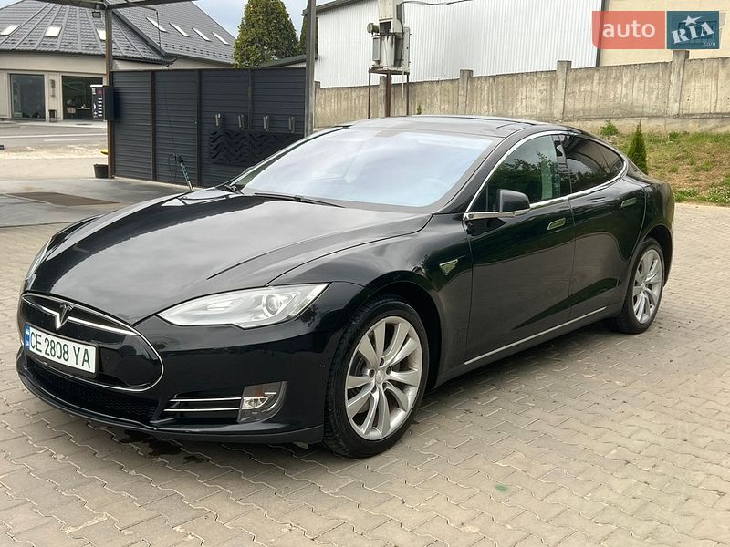 Лифтбек Tesla Model S 2014 в Черновцах фото 3 Лифтбек Tesla Model S 2014 в Черновцах