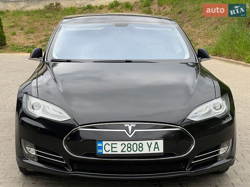 Лифтбек Tesla Model S 2014 в Черновцах фото 17 Лифтбек Tesla Model S 2014 в Черновцах