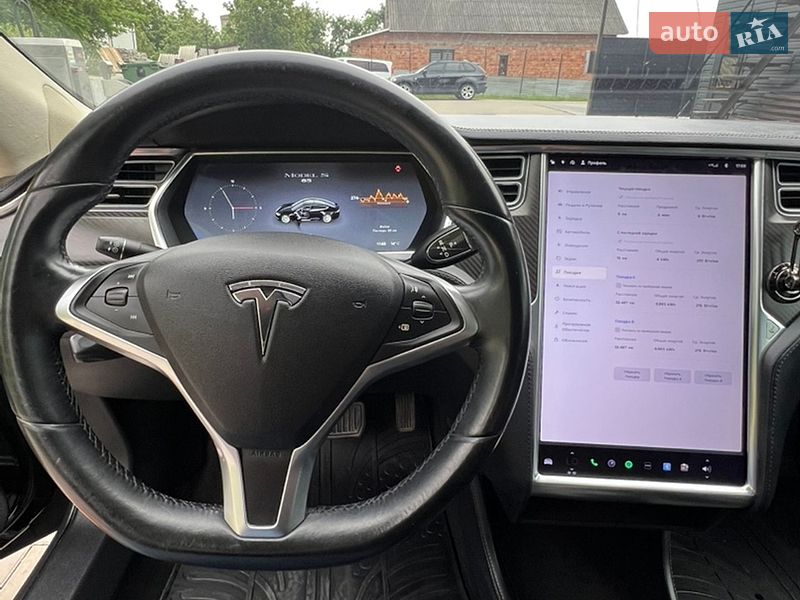 Лифтбек Tesla Model S 2014 в Черновцах фото 32 Лифтбек Tesla Model S 2014 в Черновцах