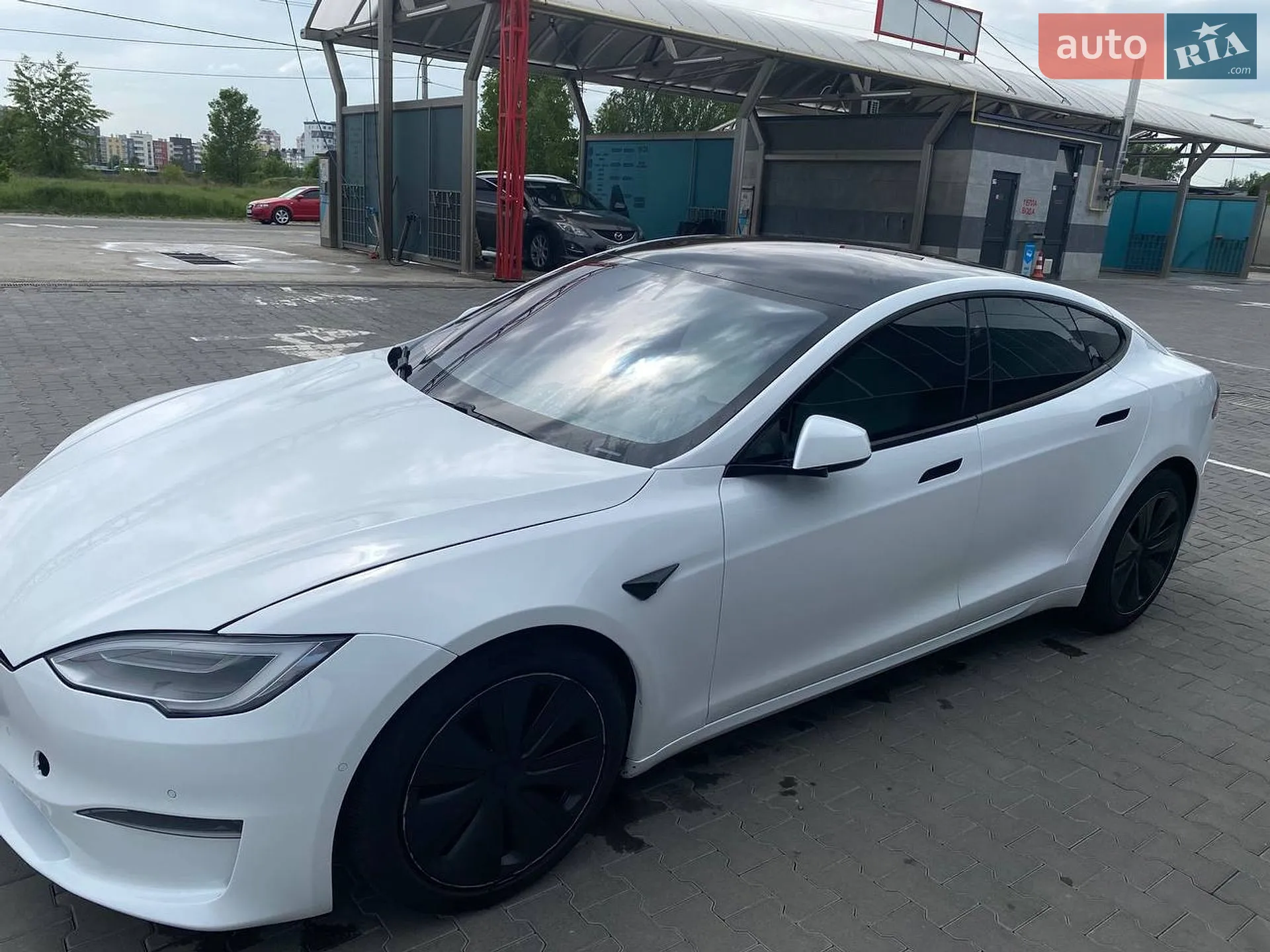 2021 Tesla Model S - мініатюра 15