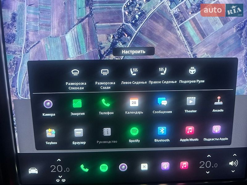 Ліфтбек Tesla Model S 2015 в Львові