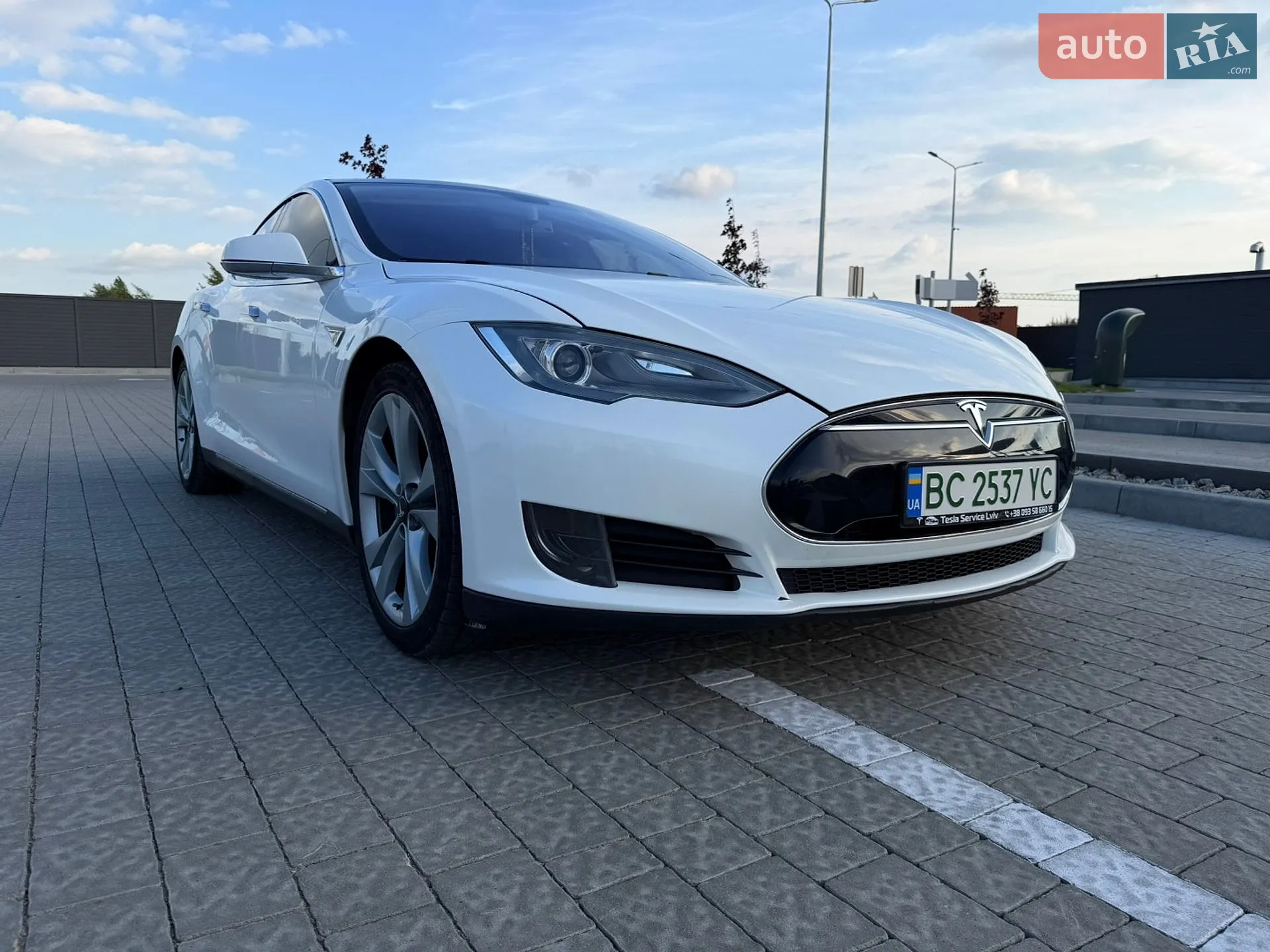 2013 Tesla Model S - фото 1