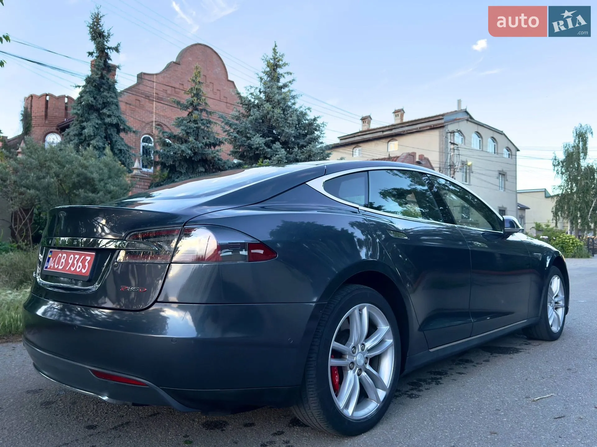 2014 Tesla Model S - мініатюра 9