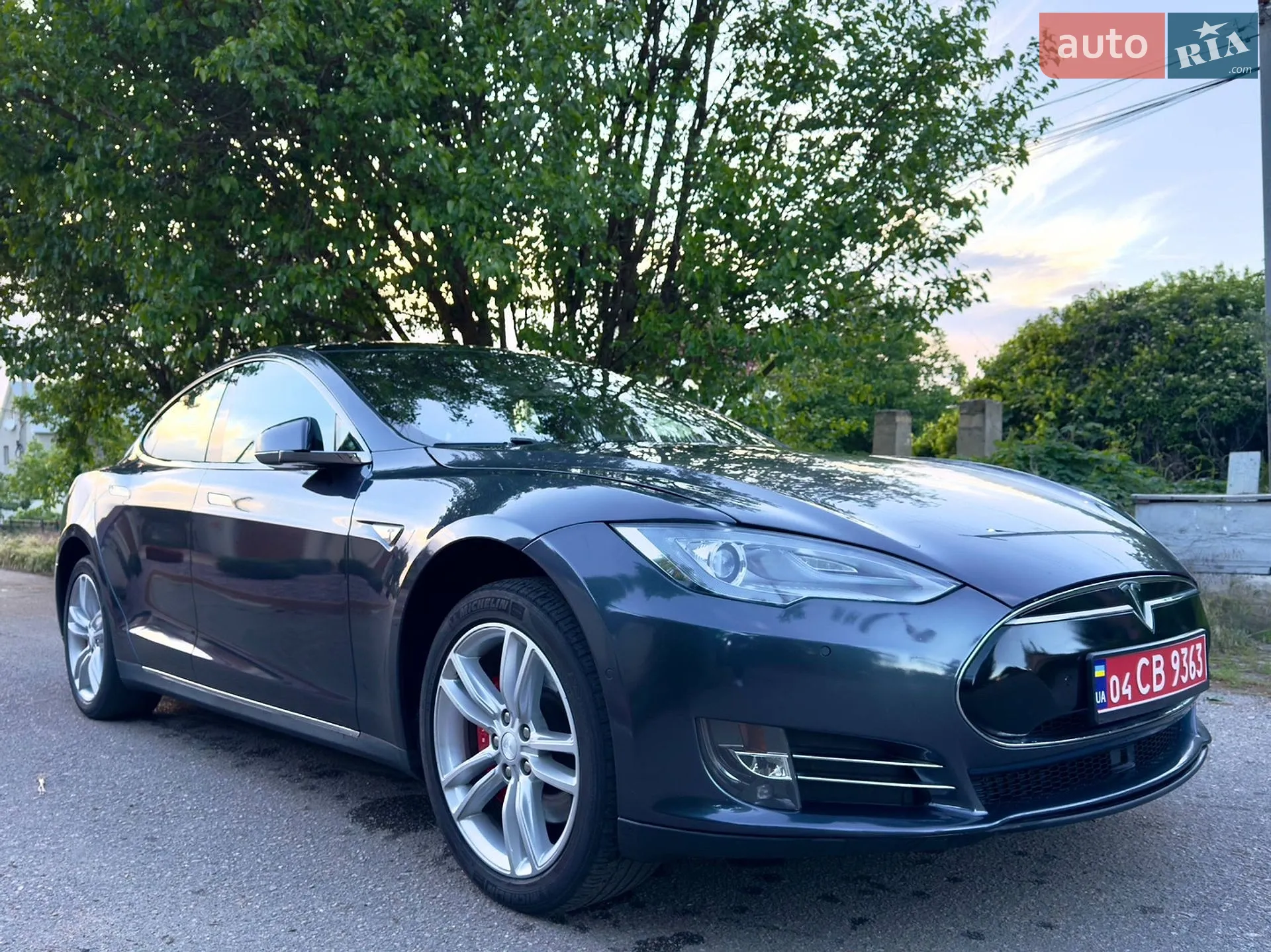 2014 Tesla Model S - мініатюра 15