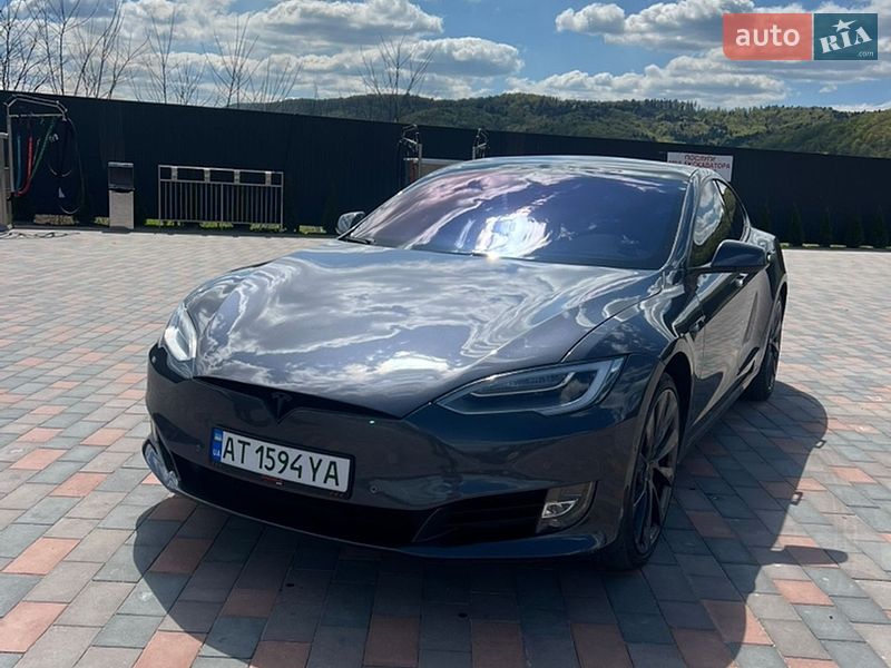Tesla Model S 2019 Tesla Model S 2019