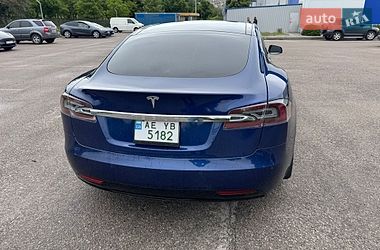 Лифтбек Tesla Model S 2018 в Днепре фото 9 Лифтбек Tesla Model S 2018 в Днепре