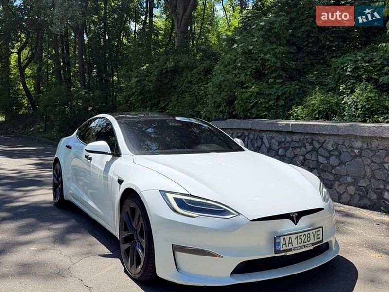 Лифтбек Tesla Model S 2021 в Киеве фото 2 Лифтбек Tesla Model S 2021 в Киеве