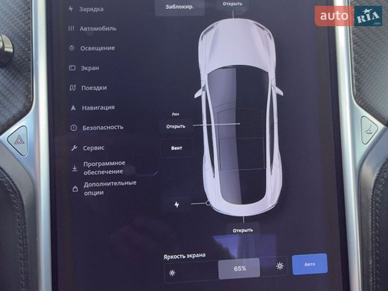 Лифтбек Tesla Model S 2012 в Луцке