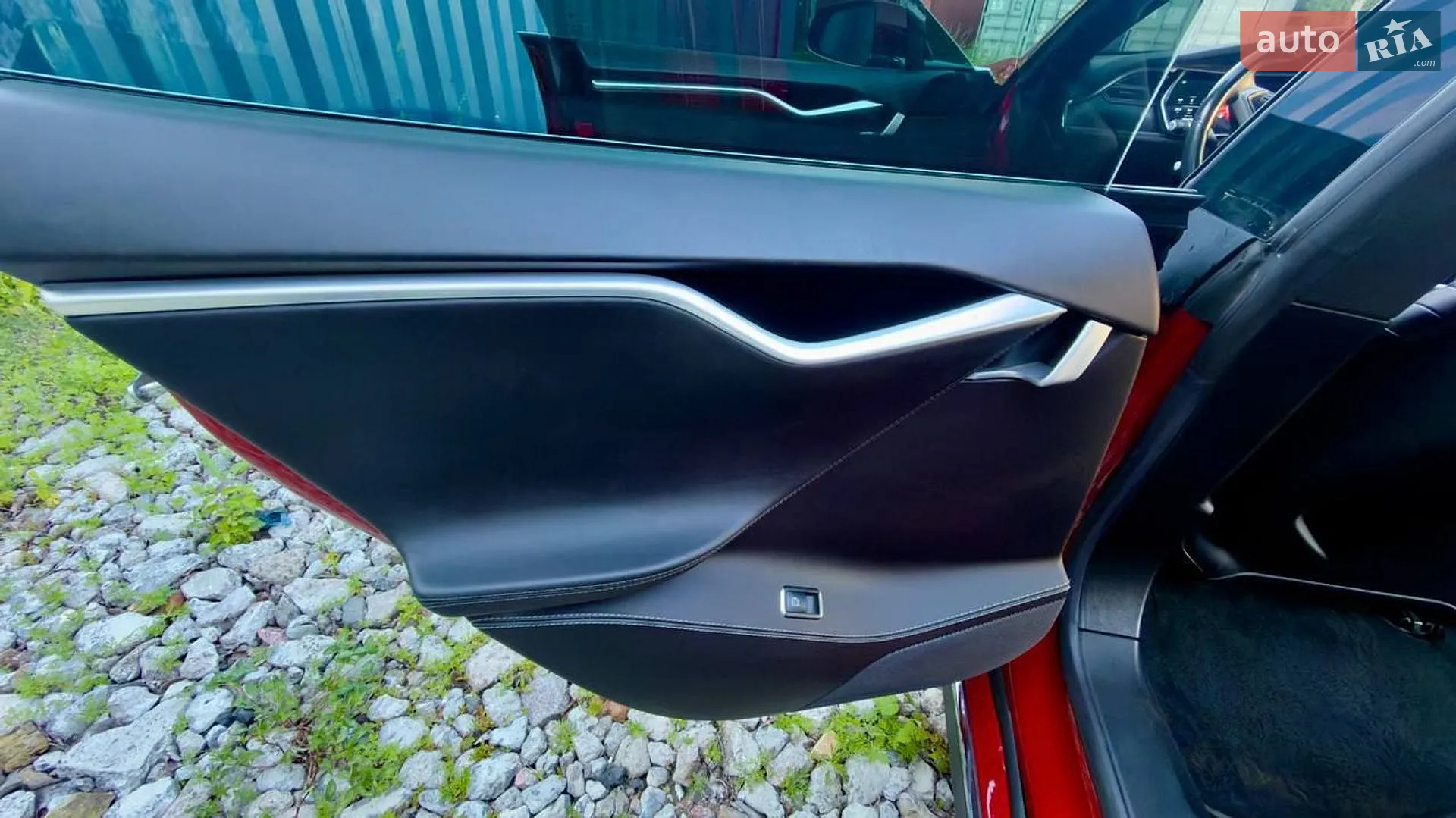 2015 Tesla Model S - мініатюра 9