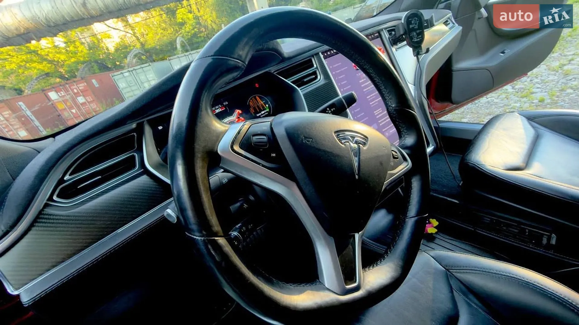 2015 Tesla Model S - мініатюра 17