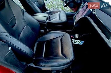 Лифтбек Tesla Model S 2015 в Киеве