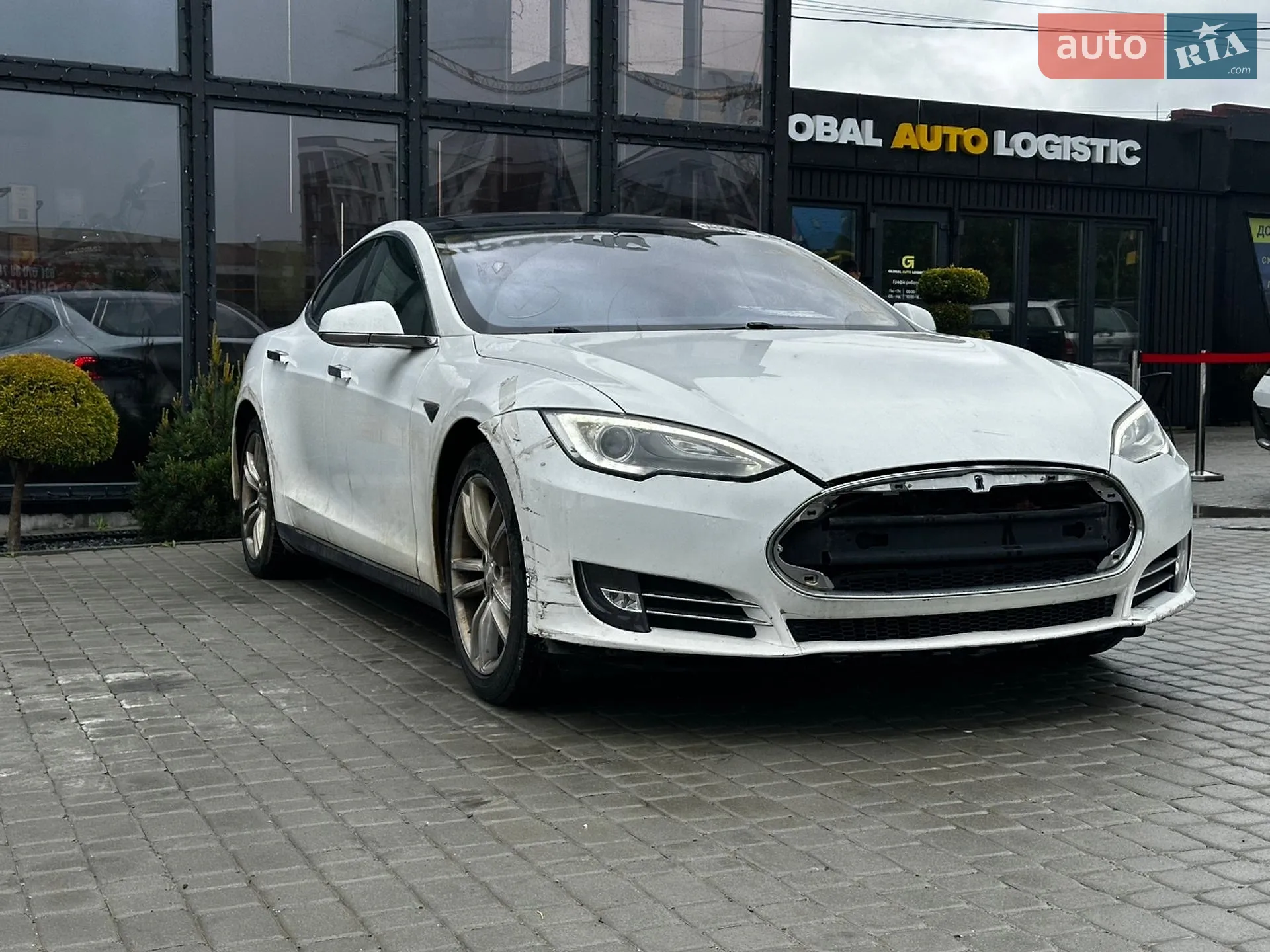 2013 Tesla Model S - мініатюра 5