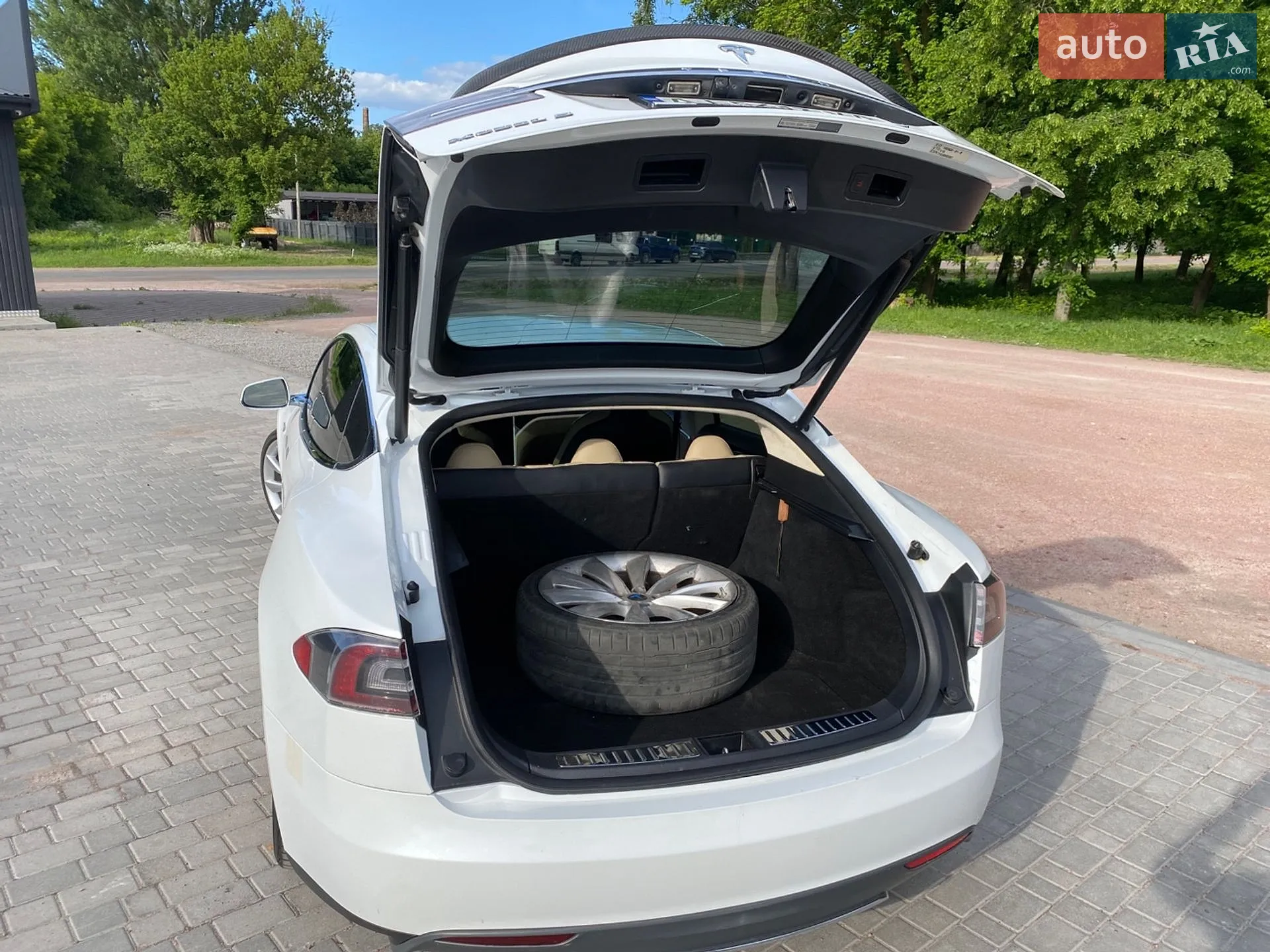 2012 Tesla Model S - мініатюра 13