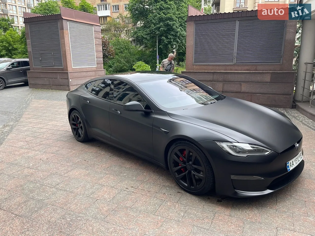 2023 Tesla Model S - мініатюра 19