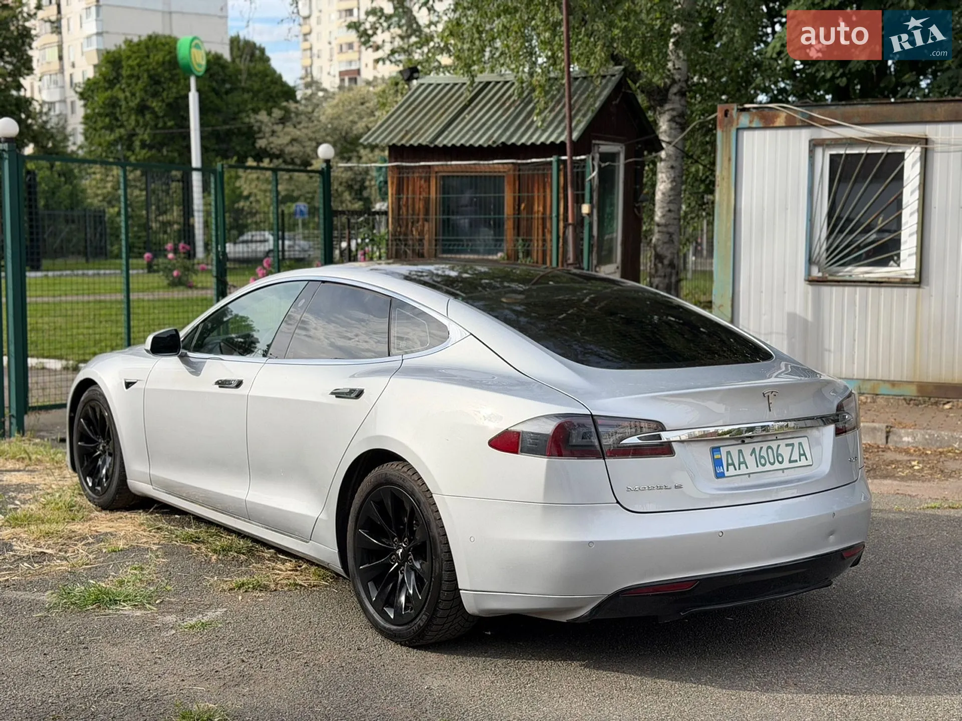 2016 Tesla Model S - мініатюра 9