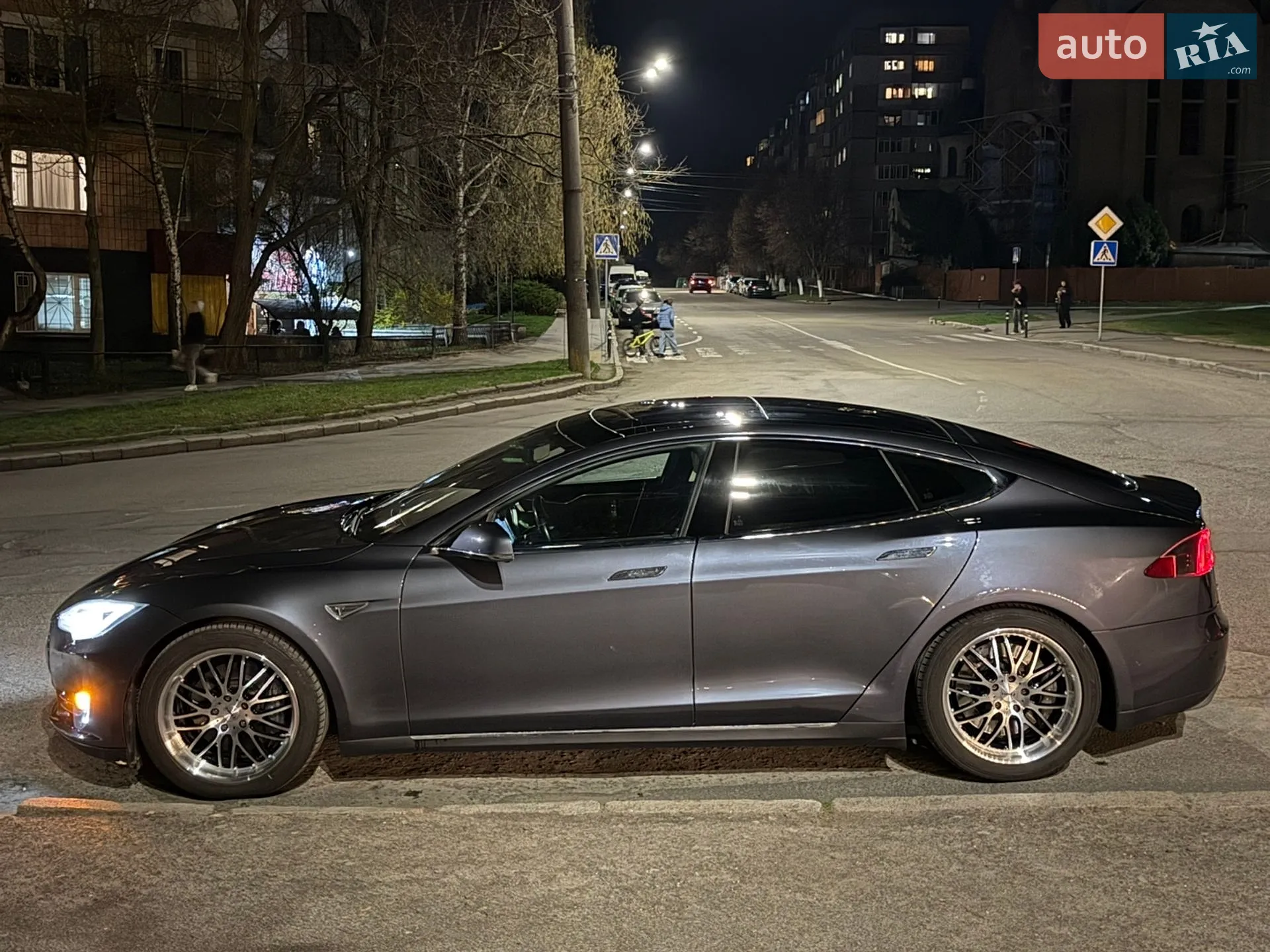 2015 Tesla Model S - мініатюра 44