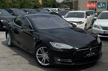 Ліфтбек Tesla Model S 2013 в Одесі