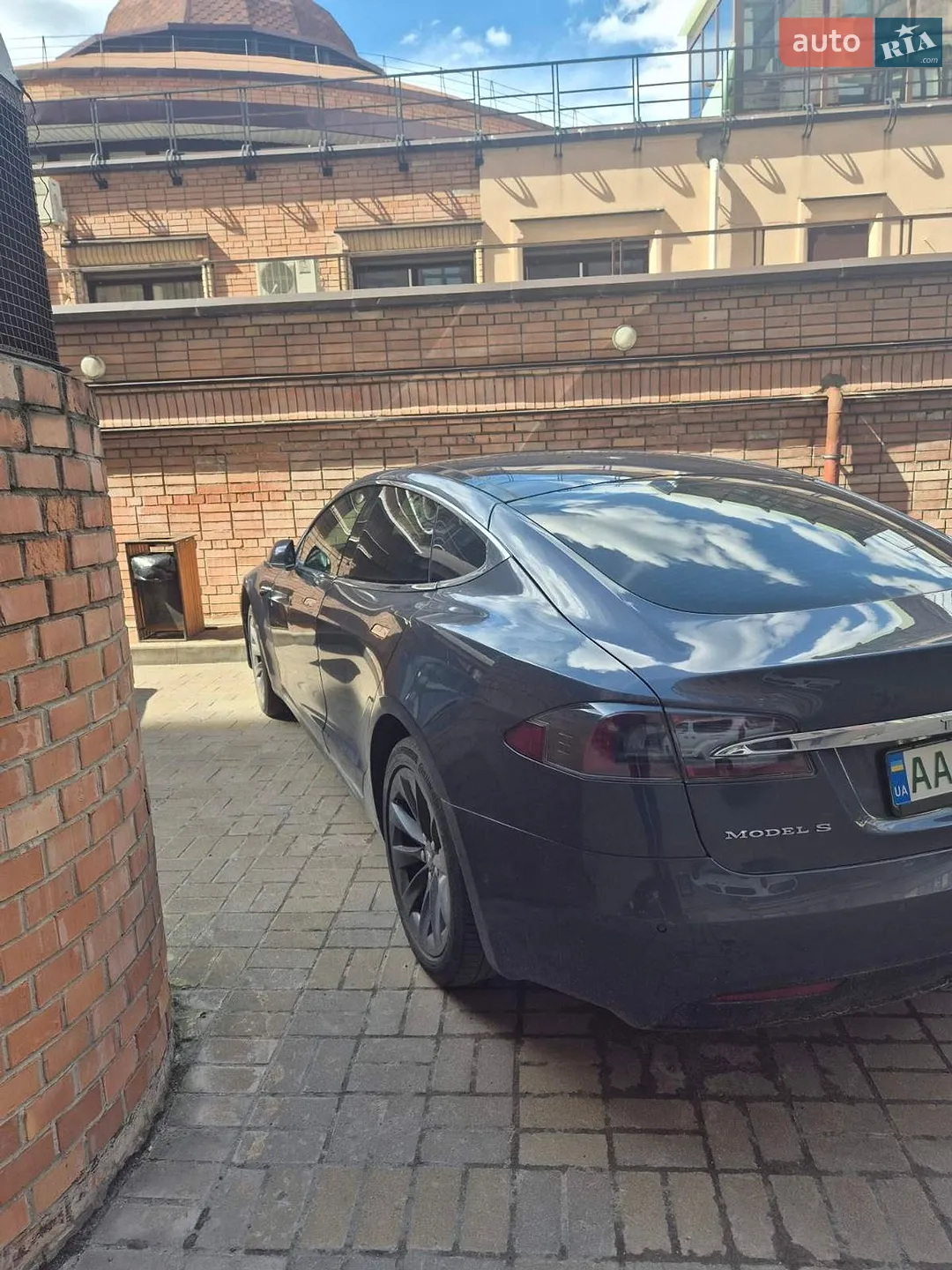 2018 Tesla Model S - мініатюра 2